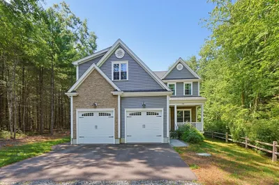 74 King Philip Rd 1