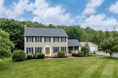 115 Town Farm Rd 1