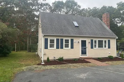 49 Burnham St
