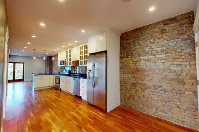 28 Beacon St #4