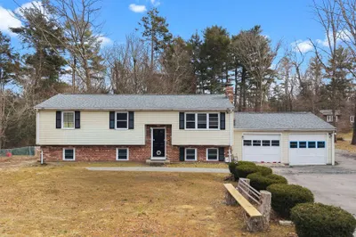 36 Kalmia Rd 1