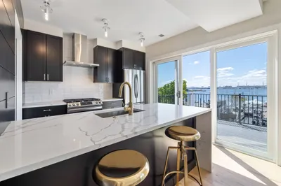 275 Webster Street #3 1