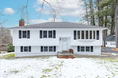 8 Ledgewood Dr 1