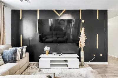 202 Broadway #32 1