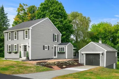 4 Crane Neck St