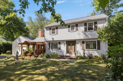 37 Longview Drive 1