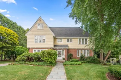 17 Atwood St