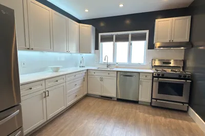 1 Franklin St #1