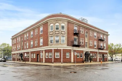 265 Washington Ave #2A