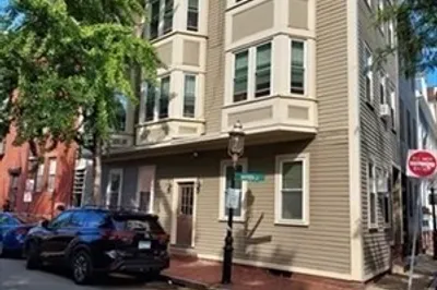 18 Pleasant Street #2