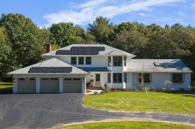 316 Walnut Plain Rd 1