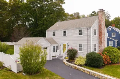 70 Mount Vernon West Rd 1
