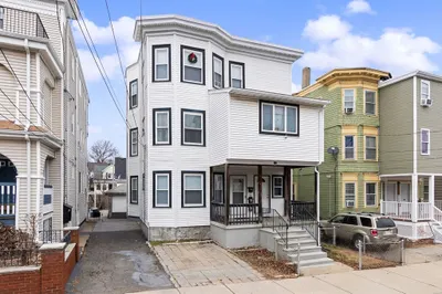132 Vernal St