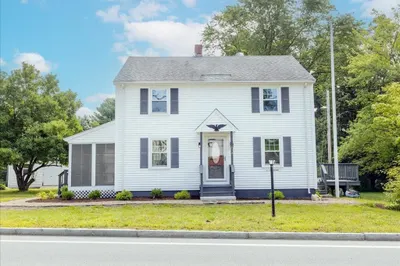 212 Allen Rd 1