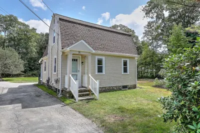74 Crandall Rd
