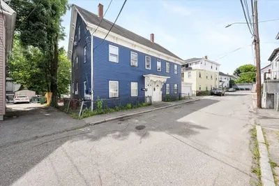 9-11 Bassett Street 1