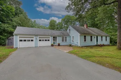 30 Edgewood Ln 1