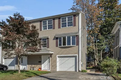 156 Robbins St #2