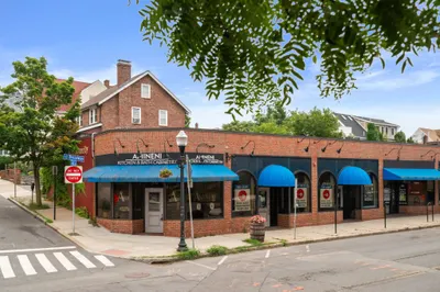 1167 Broadway 1