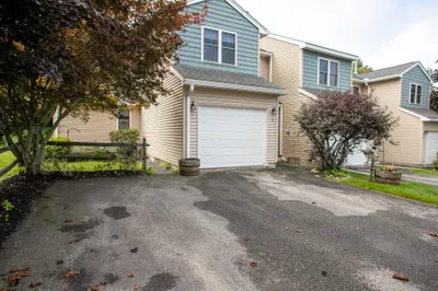 10 Day Mill Dr #10 1