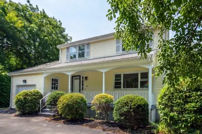 369 Dedham Ave 1