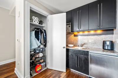 500 Atlantic Ave #14S