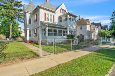 15 Prince St