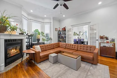 18 Gaston St #1