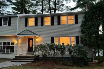 10 Evergreen Ave 1
