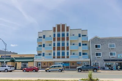 163 Nantasket Avenue #411 1