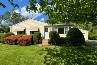 194 Brookside Circle