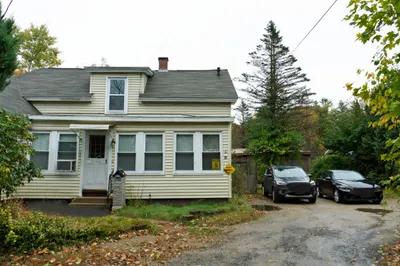 16 Duval Ct 1