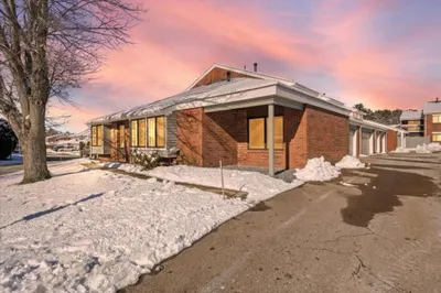 55 Rosewood Dr #55 1