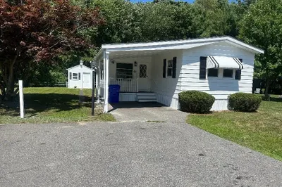 42 Hickory Road 1