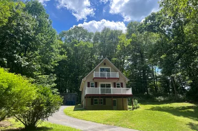 196 Munn Rd