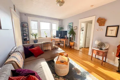 1607 Commonwealth Ave #34
