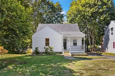 48 Coolidge Ave