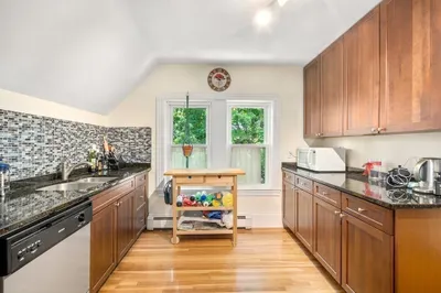 63 Hall Ave #3
