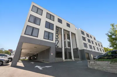 932 Broadway #310
