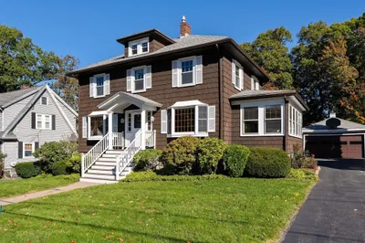 117 Oak Street 1