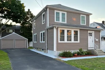 247 Sycamore St 1