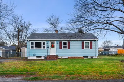 38 Florida St
