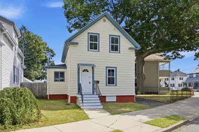 18 Lambert Ave 1