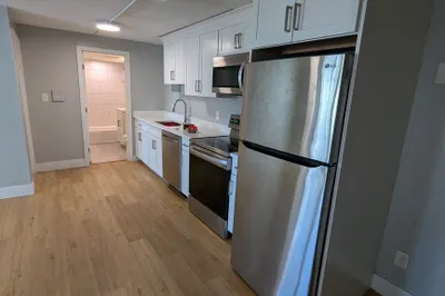89 Woodrow Avenue #3