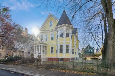 9 Kidder Ave #2 1