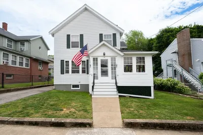 12 Riverside Ave