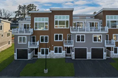 36 Vantage Point Drive #2