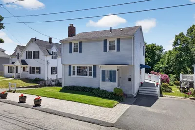 82 Park Rd 1