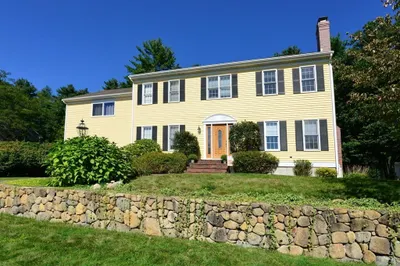 23 Millfarm Drive 1