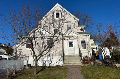 45 Pleasant Street #2